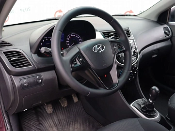 Hyundai Solaris, 2012г, передний привод, механика
