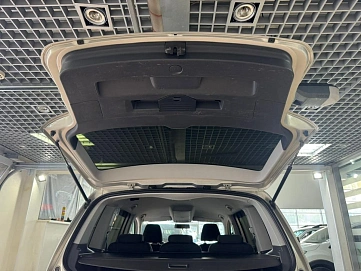 Volkswagen Touran, 2011г, передний привод, механика
