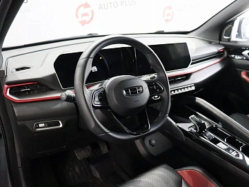 Geely Coolray, 2023г, передний привод, робот