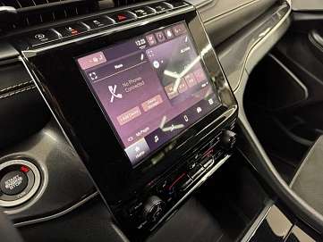 Jeep Grand Cherokee, 2021г, задний привод, автомат