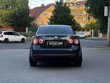 Volkswagen Jetta, 2008г, передний привод, механика