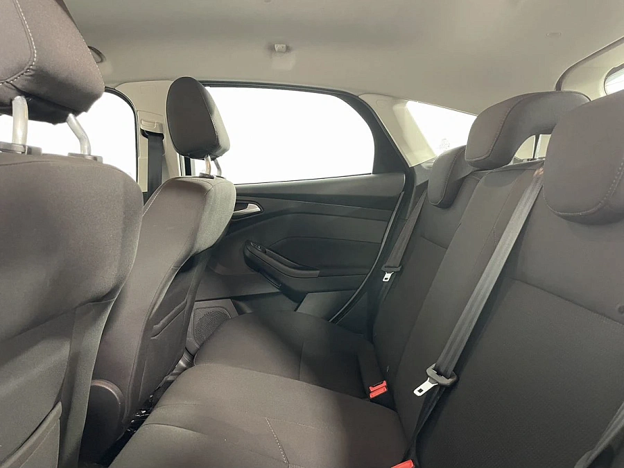 Ford Focus, 2018г., передний привод, робот