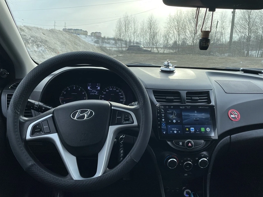 Hyundai Solaris, 2016г., передний привод, механика