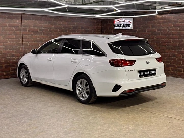 Kia Ceed, 2019г, передний привод, автомат