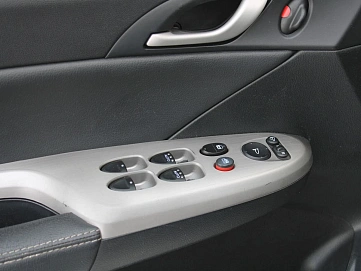 Honda Civic, 2008г, передний привод, робот