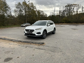 SEAT Tarraco, 2019г, полный привод, робот