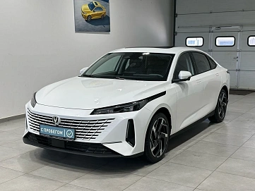Changan Lamore, 2023г, передний привод, робот