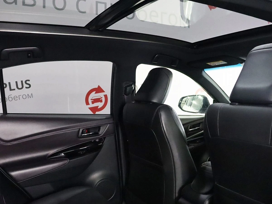 Toyota Harrier, 2016г., полный привод, вариатор