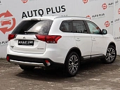 Mitsubishi Outlander, 2015г., полный привод, вариатор