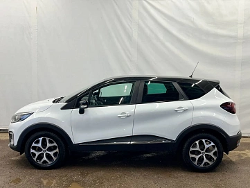 Renault Kaptur, 2017г, полный привод, автомат