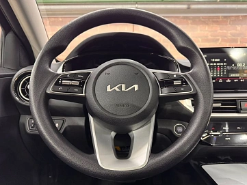 Kia K3, 2025г, передний привод, вариатор