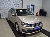 Volkswagen Polo, 2017г., передний привод, автомат