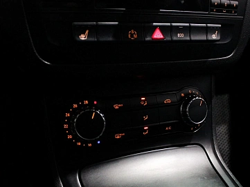 Mercedes-Benz B-Класс, 2013г, передний привод, робот