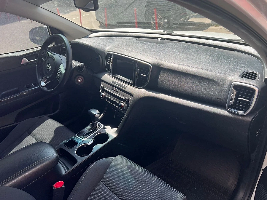 Kia Sportage, 2018г., полный привод, автомат