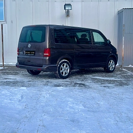 Volkswagen Caravelle, 2011г, передний привод, механика