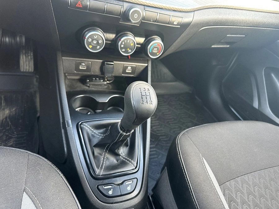 Lada (ВАЗ) Vesta, 2023г., передний привод, механика