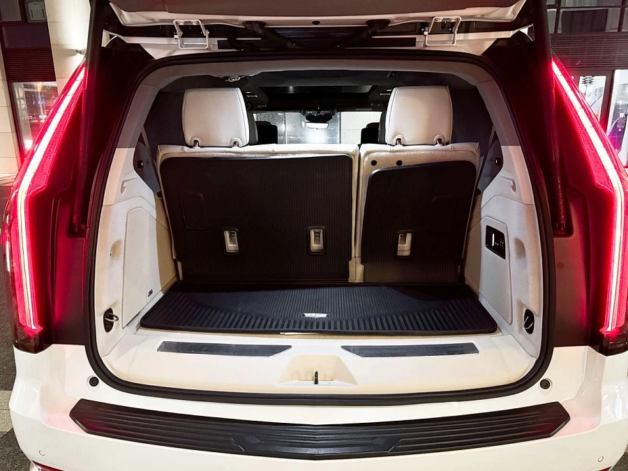 Cadillac Escalade, 2022г., полный привод, автомат