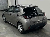 Toyota Yaris, 2022г., полный привод, вариатор