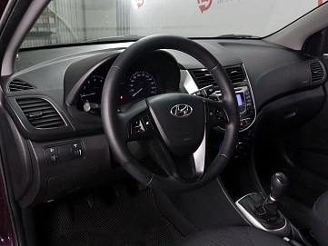 Hyundai Solaris, 2012г, передний привод, механика