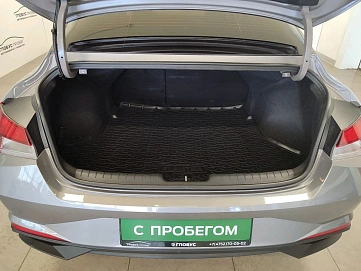 Hyundai Elantra, 2021г, передний привод, автомат