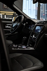 Ford Explorer, 2019г, полный привод, автомат