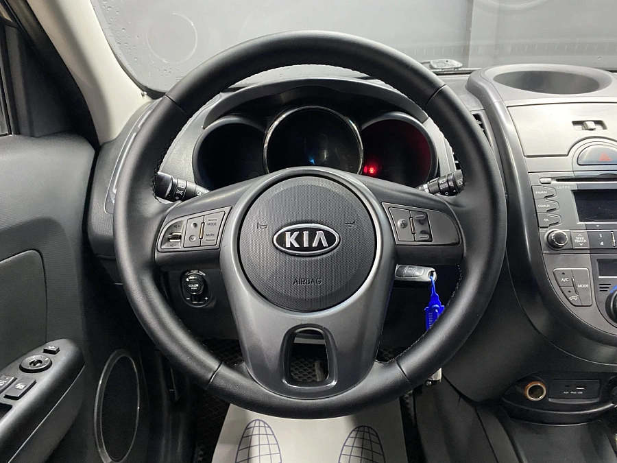 Kia Soul, 2010г., передний привод, автомат
