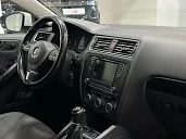 Volkswagen Jetta, 2014г., передний привод, механика