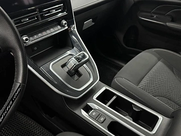 Haval M6, 2023г, передний привод, робот