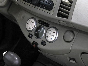 Nissan Micra, 2006г, передний привод, автомат