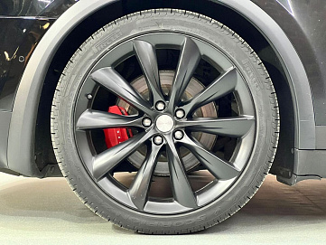 Tesla Model X, 2020г, полный привод, автомат