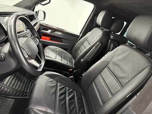 Volkswagen Multivan, 2023г, полный привод, робот