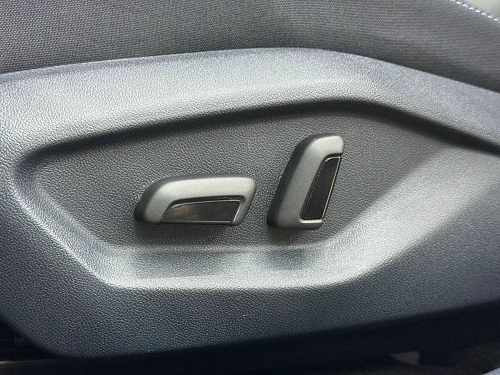 Volkswagen Tharu XR, 2025г, передний привод, робот