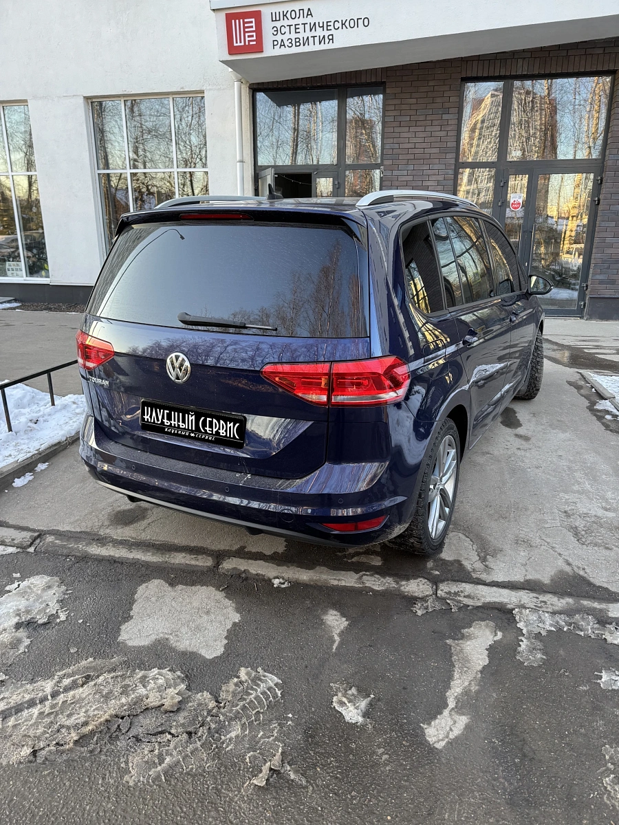Volkswagen Touran, 2019г., передний привод, робот