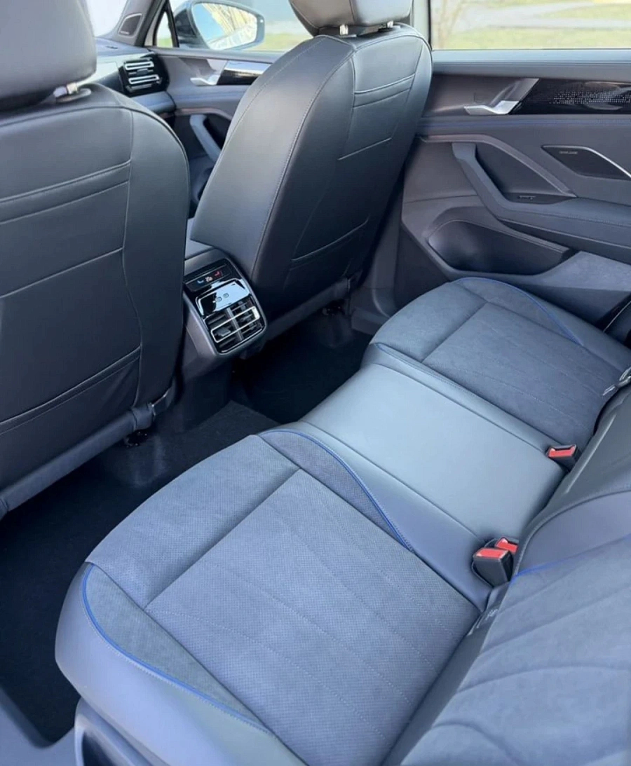Volkswagen Tiguan, 2025г., полный привод, робот