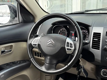 Citroen C-Crosser, 2011г, полный привод, вариатор