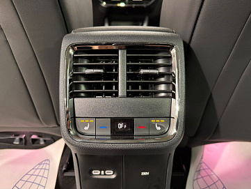 Skoda Octavia, 2024г, передний привод, робот