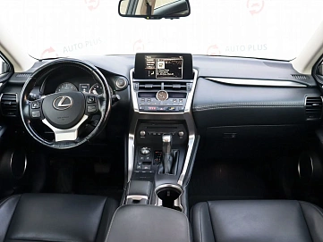 Lexus NX, 2017г, полный привод, вариатор