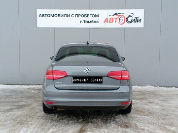 Volkswagen Jetta, 2015г, передний привод, механика