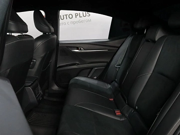 Toyota Camry, 2025г, передний привод, вариатор