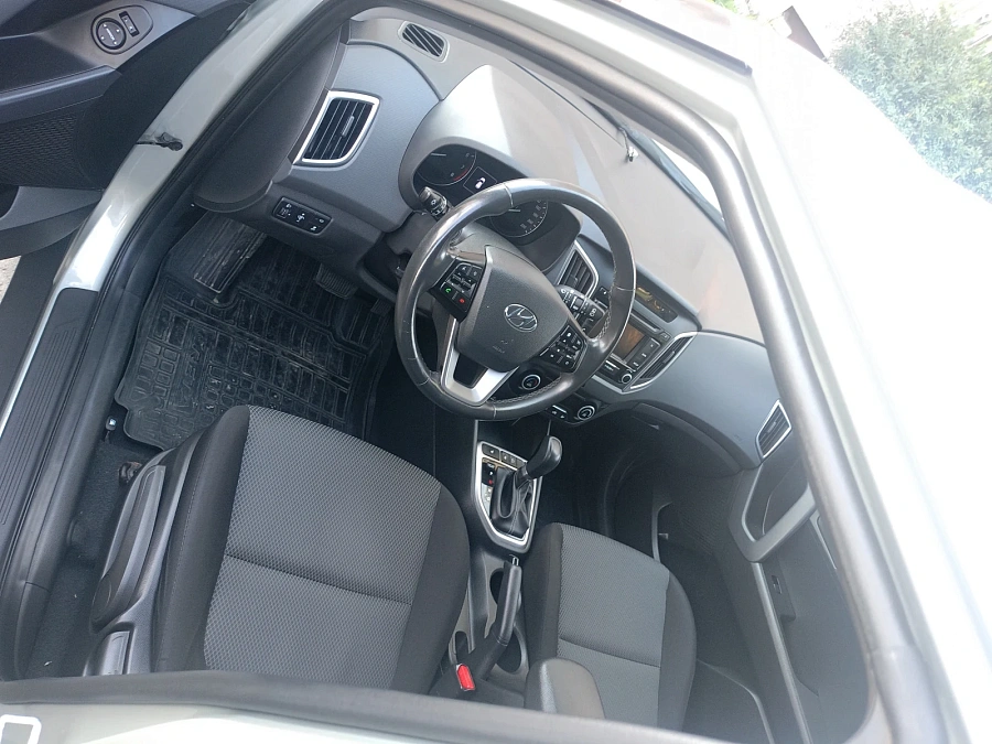 Hyundai Creta, 2018г., передний привод, автомат
