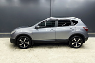Nissan Qashqai, 2010г., передний привод, вариатор