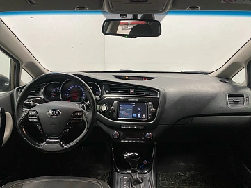 Kia Ceed, 2017г, передний привод, робот
