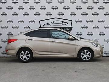 Hyundai Solaris, 2011г, передний привод, механика