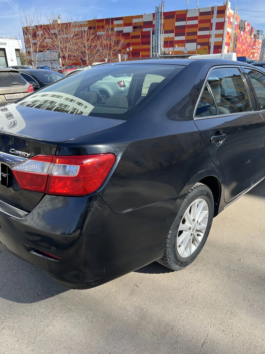 Toyota Camry, 2013г., передний привод, автомат