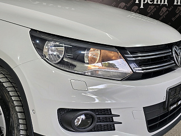 Volkswagen Tiguan, 2013г, передний привод, робот