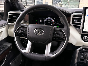 Toyota Sequoia, 2025г, полный привод, автомат