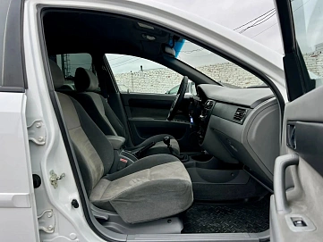 Daewoo Gentra, 2014г, передний привод, механика