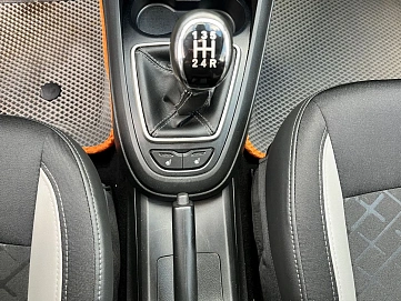 Lada (ВАЗ) Vesta, 2018г, передний привод, механика