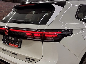 Volkswagen Tiguan, 2026г, полный привод, робот