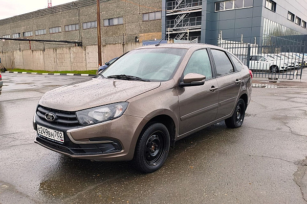 Lada (ВАЗ) Granta, 2022г., передний привод, механика